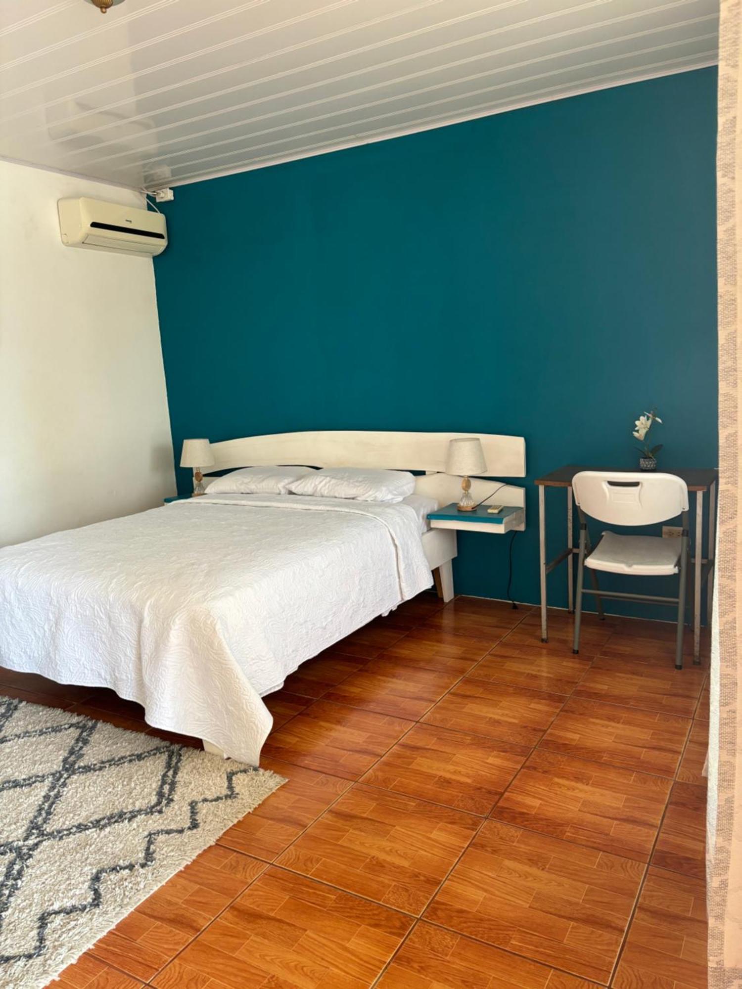 Estudio Como En Casa Quepos Eksteriør bilde